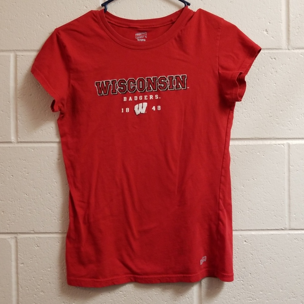 Women's Wisconsin Badgers Top